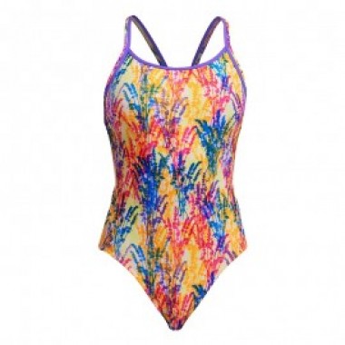 STRIKE A POSY - FEMME TWISTED - photo 0